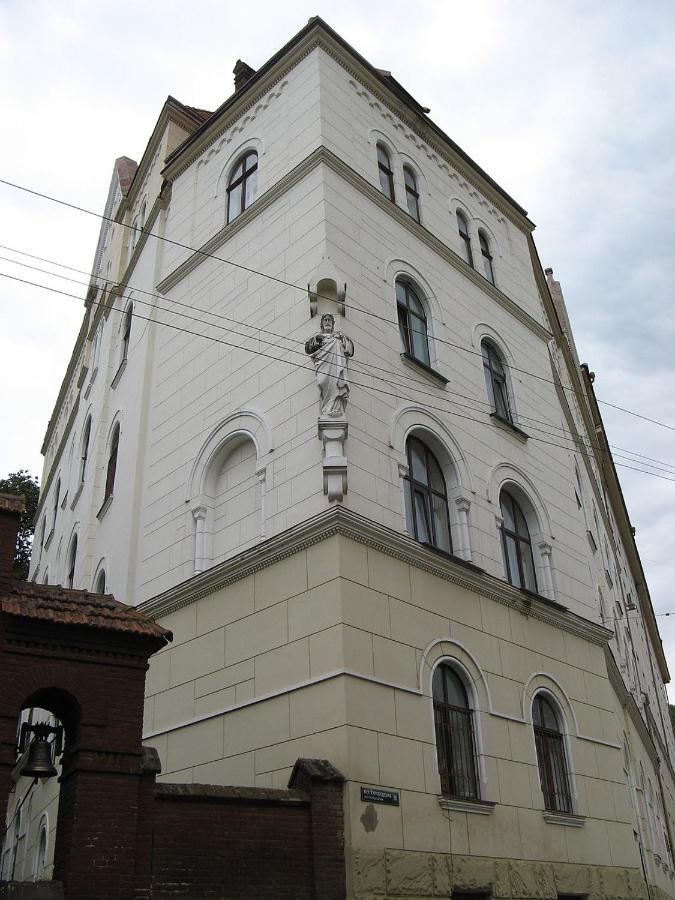 Вул Краківська 34 Не Далеко Від Ж Д Вокзалу Звітні Документи Apartment Лвив Екстериор снимка